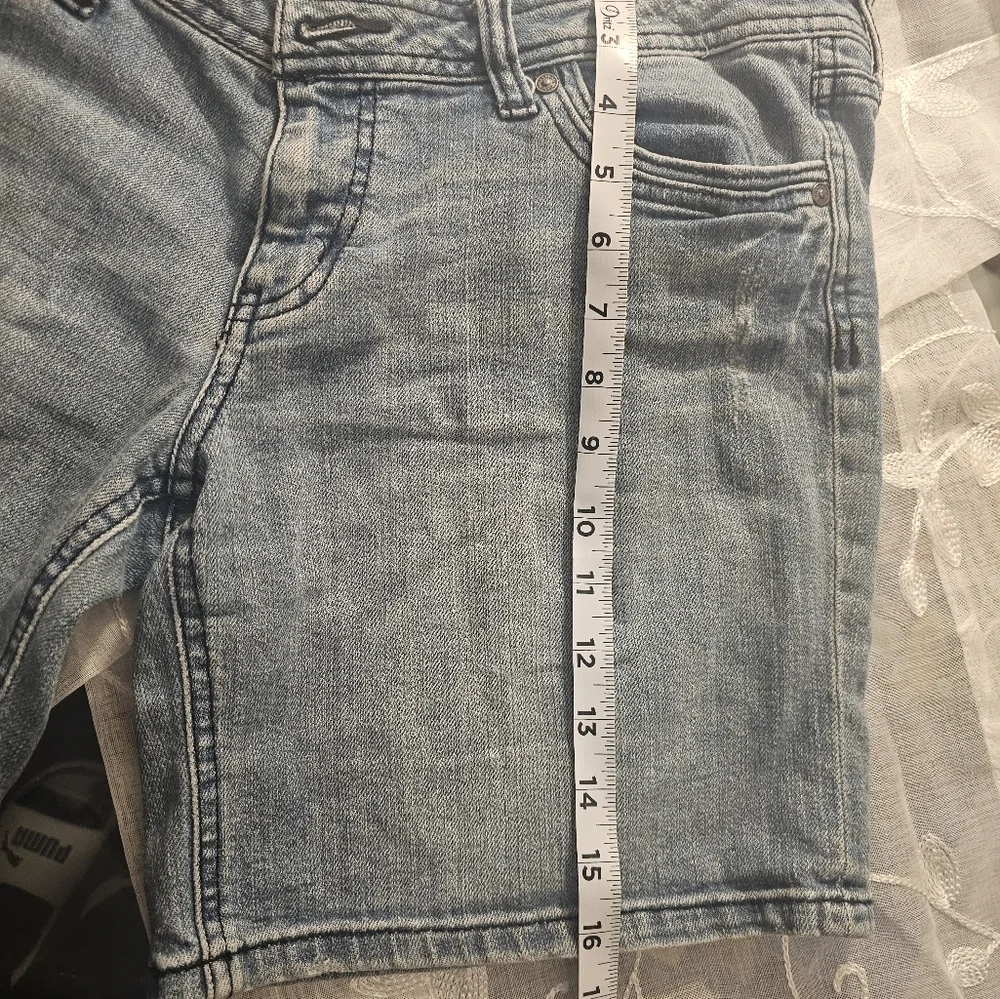 Charlotte Russe denim distressed long chic womens shorts size 10